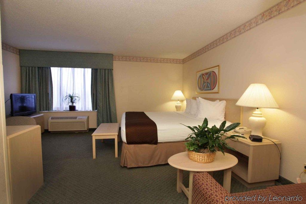 Wyndham Garden Hotel - Jacksonville Room photo