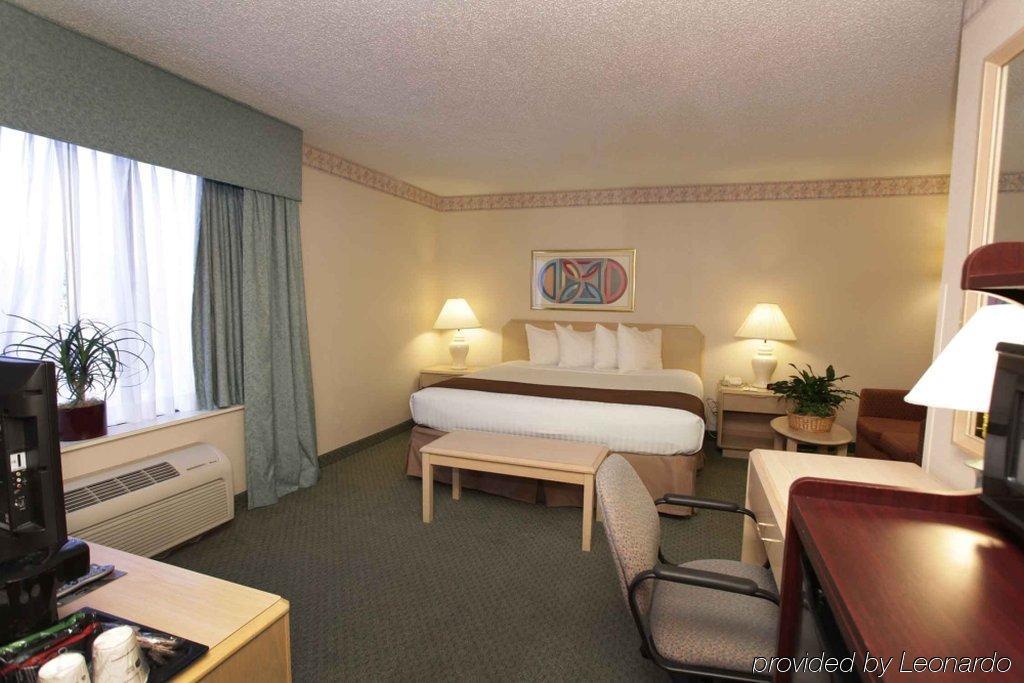 Wyndham Garden Hotel - Jacksonville Room photo